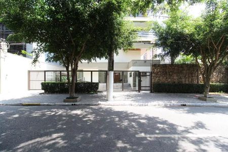 Apartamento à venda com 229m², 4 quartos e 4 vagasFachada