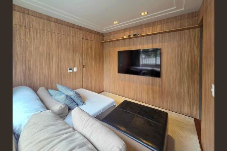 Apartamento à venda com 229m², 4 quartos e 4 vagasSala