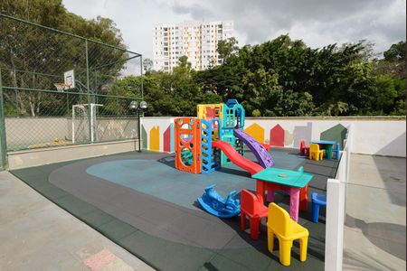 Apartamento para alugar com 53m², 2 quartos e 1 vagaPlayground