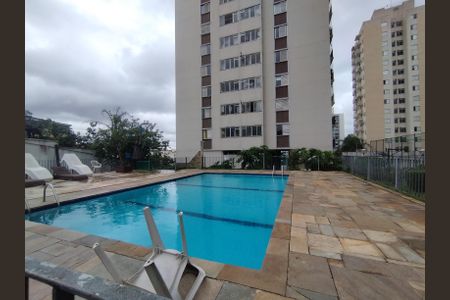 Apartamento para alugar com 60m², 2 quartos e 1 vagaÁrea comum - Piscina