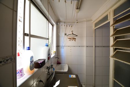 Apartamento à venda com 100m², 2 quartos e 1 vagaÁrea de Serviço