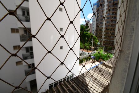 Apartamento à venda com 100m², 2 quartos e 1 vagaQuarto 2 - Vista