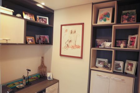 Apartamento à venda com 117m², 2 quartos e 2 vagasEscritório