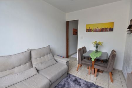Apartamento à venda com 45m², 1 quarto e sem vaga Apartamento à venda com 45m², 1 quarto e sem vagaSala
