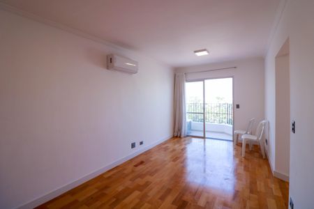 Apartamento para alugar com 65m², 2 quartos e 1 vaga Apartamento para alugar com 65m², 2 quartos e 1 vagaSala