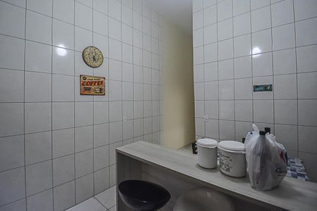 Casa para alugar com 226m², 3 quartos e 2 vagas Casa para alugar com 226m², 3 quartos e 2 vagasCozinha