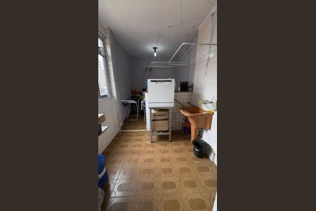 Apartamento para alugar com 120m², 2 quartos e 1 vaga Apartamento para alugar com 120m², 2 quartos e 1 vagaÁrea de serviço