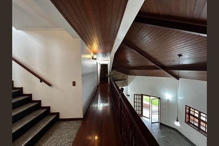 Casa de condomínio para alugar com 3000m², 6 quartos e 4 vagasMezanino