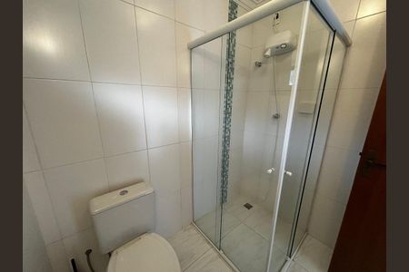 Casa de condomínio para alugar com 3000m², 6 quartos e 4 vagasBanheiro