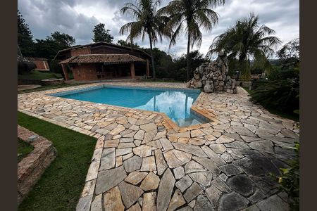 Casa de condomínio para alugar com 3000m², 6 quartos e 4 vagasPiscina