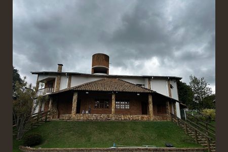 Casa de condomínio para alugar com 3000m², 6 quartos e 4 vagasFachada