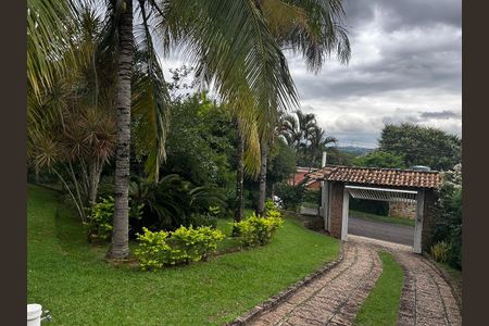 Casa de condomínio para alugar com 3000m², 6 quartos e 4 vagasÁrea externa