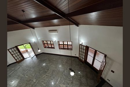 Casa de condomínio para alugar com 3000m², 6 quartos e 4 vagasSala