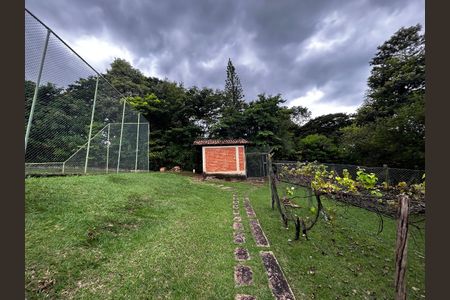 Casa de condomínio para alugar com 3000m², 6 quartos e 4 vagasQuadra de tênis