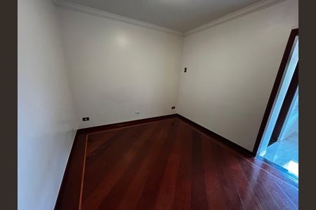 Casa de condomínio para alugar com 3000m², 6 quartos e 4 vagasQuarto