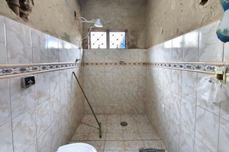 Casa à venda com 295m², 3 quartos e 2 vagasBanheiro