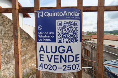 Casa à venda com 295m², 3 quartos e 2 vagasPLACA INSTALADA NA FACHADA