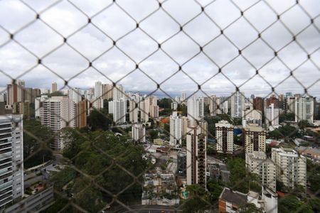 Apartamento à venda com 195m², 3 quartos e 3 vagas Apartamento à venda com 195m², 3 quartos e 3 vagasVista da Varanda da Sala