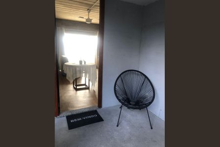 Casa de condomínio para alugar com 100m², 3 quartos e sem vagaÁrea externa