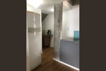 Cozinha de casa de condomínio para alugar com 3 quartos, 100m² em São Francisco, Niterói