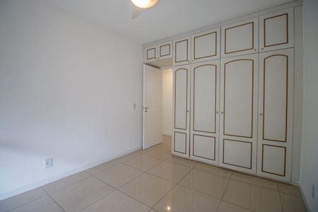 Apartamento para alugar com 144m², 4 quartos e 2 vagasQuarto 2