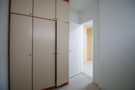 Apartamento para alugar com 144m², 4 quartos e 2 vagasQuarto de Serviço
