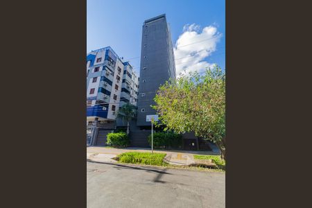 Apartamento à venda com 64m², 2 quartos e 1 vaga Apartamento à venda com 64m², 2 quartos e 1 vagaFachada