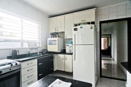 Casa à venda com 114m², 2 quartos e 2 vagas