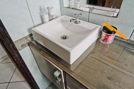 Casa à venda com 114m², 2 quartos e 2 vagas