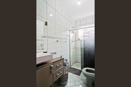 Casa à venda com 114m², 2 quartos e 2 vagas