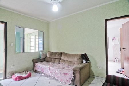 Casa à venda com 114m², 2 quartos e 2 vagas