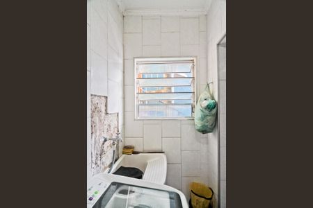 Casa à venda com 114m², 2 quartos e 2 vagas