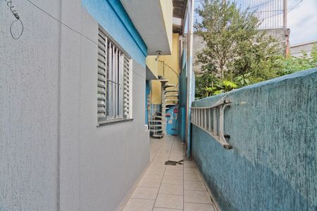 Casa à venda com 114m², 2 quartos e 2 vagas