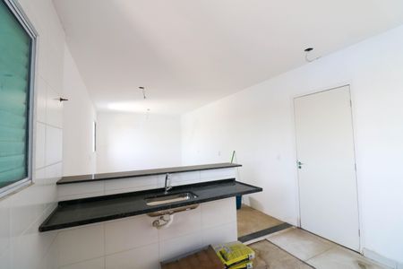 Sala / Cozinha de apartamento à venda com 3 quartos, 70m² em Jardim Santo Antonio, São Paulo