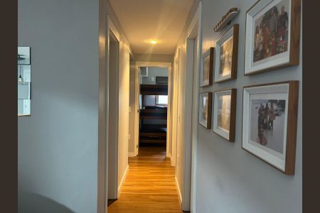 Apartamento à venda com 106m², 4 quartos e 2 vagasCorredor