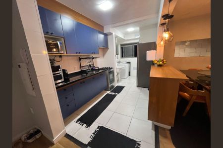 Apartamento à venda com 106m², 4 quartos e 2 vagasCozinha