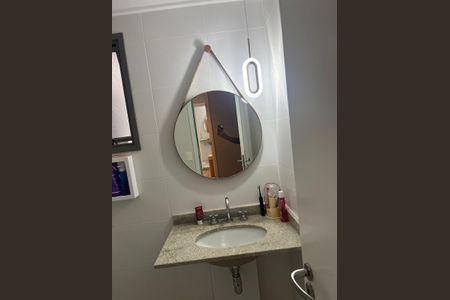 Apartamento à venda com 106m², 4 quartos e 2 vagasBanheiro