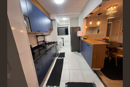 Apartamento à venda com 106m², 4 quartos e 2 vagasCozinha