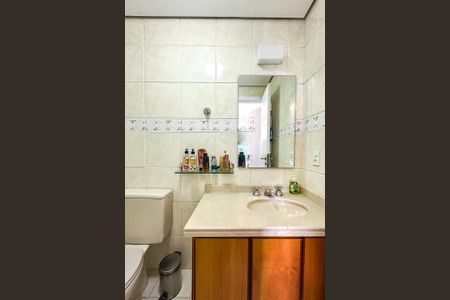 Apartamento à venda com 90m², 3 quartos e 1 vagaBanheiro da Suíte 2