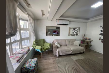 Casa à venda com 3 quartos, 215m² em Guarani, Novo Hamburgo