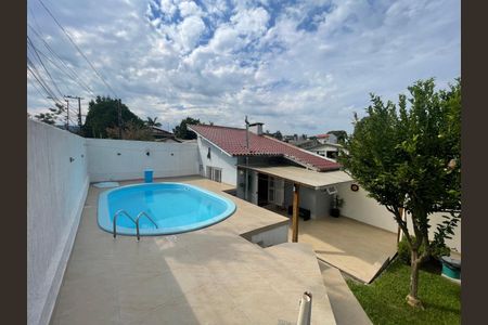 Casa para alugar com 215m², 3 quartos e 2 vagasÁrea comum