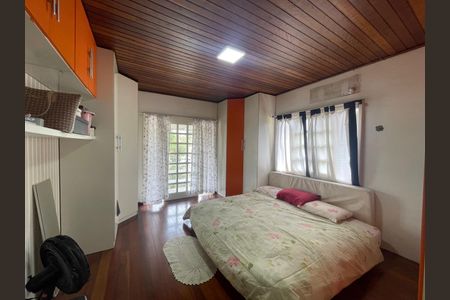 Casa para alugar com 215m², 3 quartos e 2 vagasSuíte