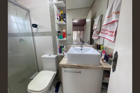 Casa para alugar com 215m², 3 quartos e 2 vagasBanheiro da Suíte