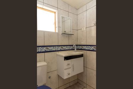 Casa para alugar com 100m², 5 quartos e 2 vagasEdícula-Banheiro Social