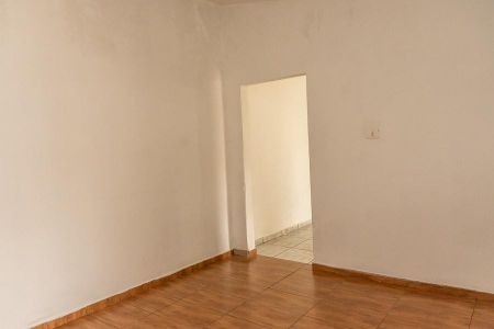 Casa para alugar com 100m², 5 quartos e 2 vagasEdícula-Sala