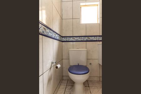 Casa para alugar com 100m², 5 quartos e 2 vagasEdícula-Banheiro Social