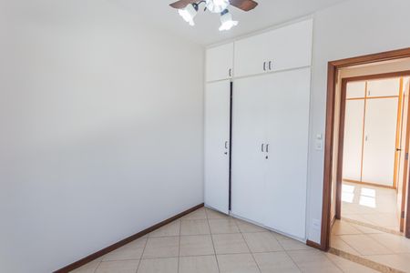 Apartamento para alugar com 100m², 3 quartos e 1 vagaQuarto 2