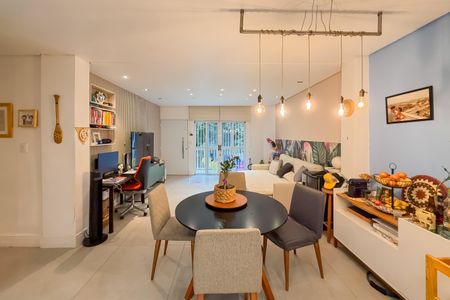 Sala de apartamento à venda com 2 quartos, 100m² em Vila Deodoro, São Paulo