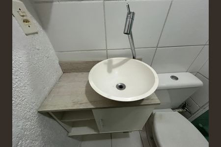 Apartamento para alugar com 55m², 2 quartos e 1 vagaBanheiro - torneira
