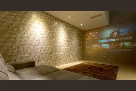 Casa para alugar com 450m², 4 quartos e 2 vagas Casa para alugar com 450m², 4 quartos e 2 vagasSala de TV